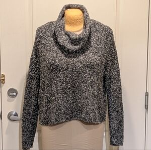 EUC Ady P 1X Black and White Marled Stretch Knit Turtleneck Sweater